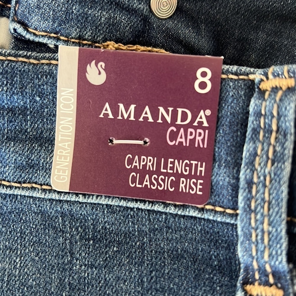 Gloria Vanderbilt Amanda Capri Jeans All Around Slimming Classic Rise Denim NWT - Picture 9 of 15